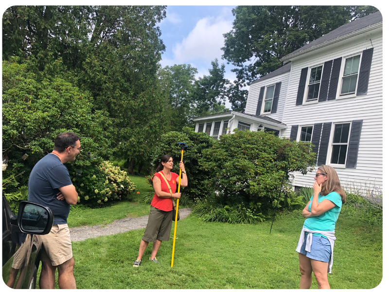 Amy SDS site visit_rounded-1